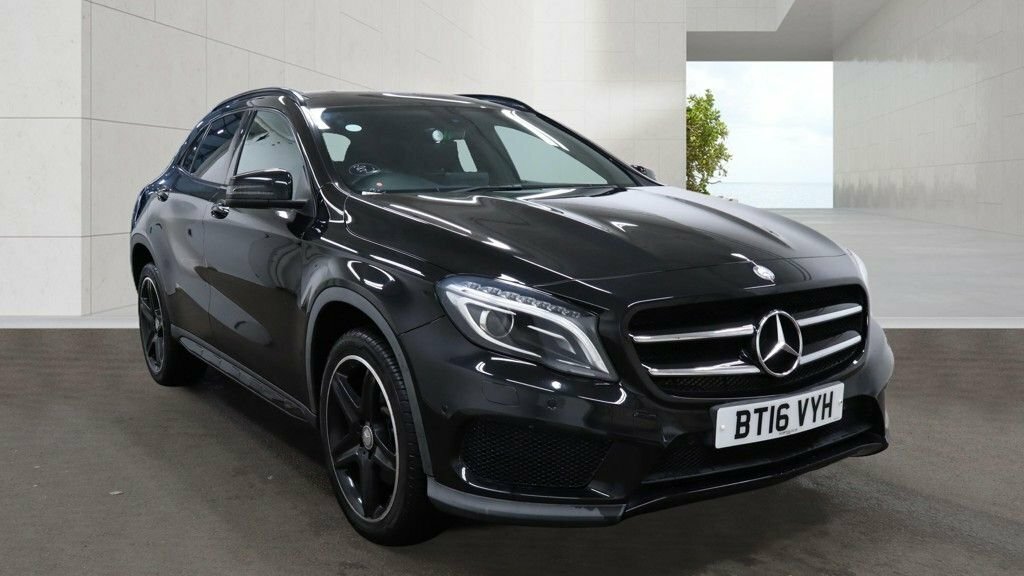 Mercedes-Benz GLA Class 2L Amg Line Black