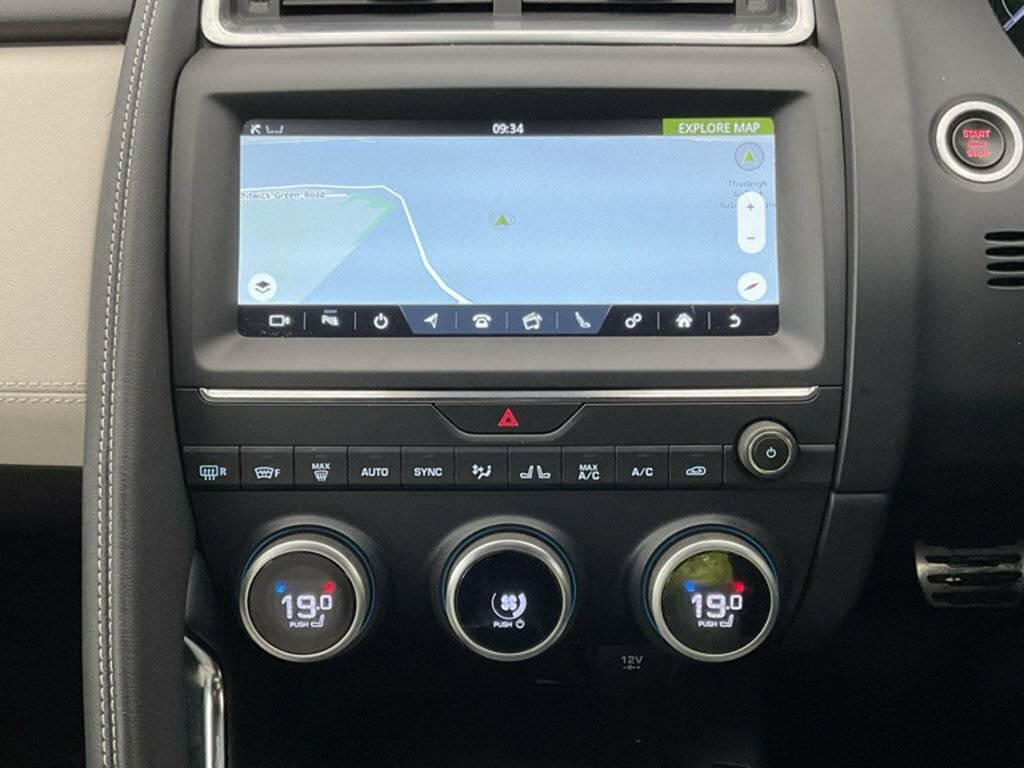 Jaguar E-Pace 2L R-dynamic S LN69YZG Black #2