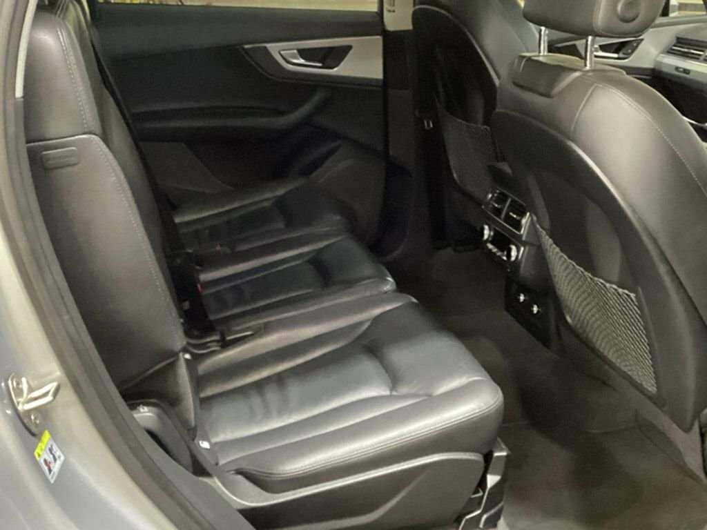 Audi Q7 3L Sport EA69CBV Silver #4