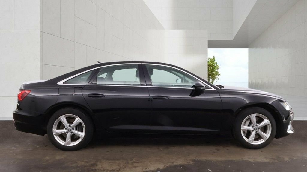 Audi A6 Saloon 2L Sport Black #5
