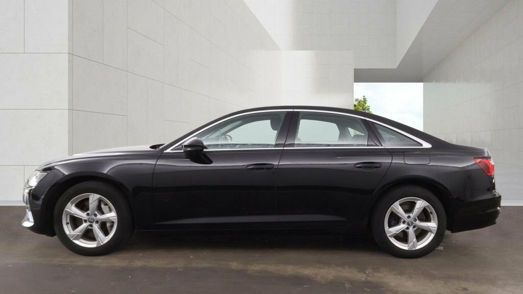 Audi A6 Saloon 2L Sport Black #6