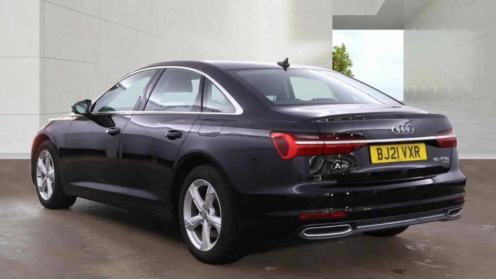 Audi A6 Saloon 2L Sport Black #3