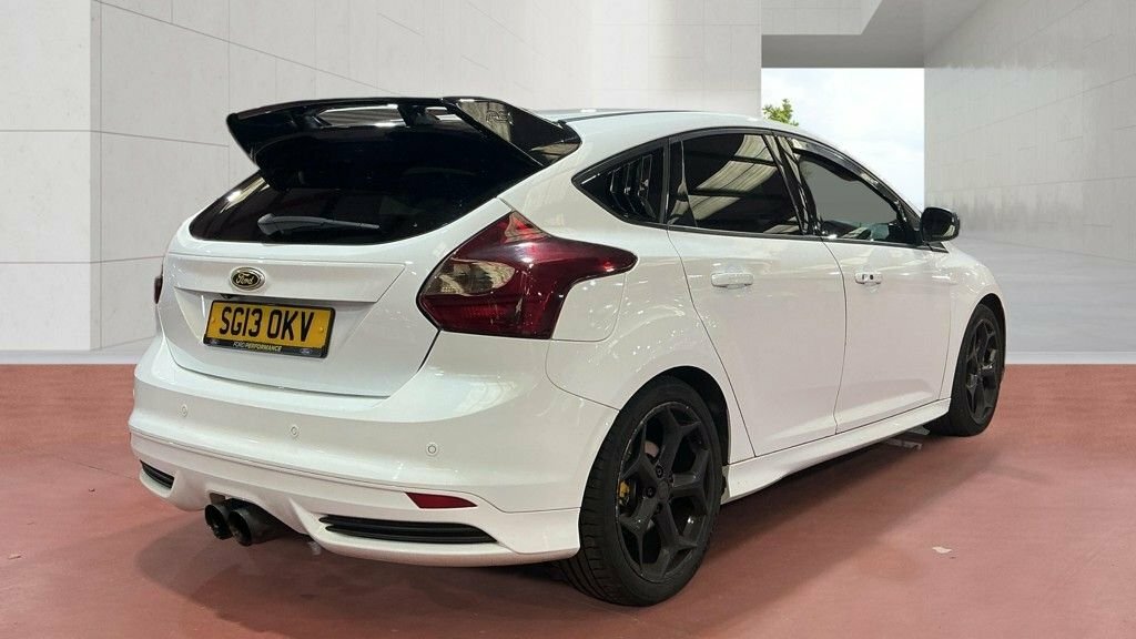 Ford Focus 2L St-3 SG13OKV White #4