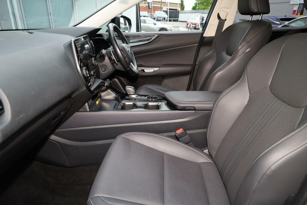 Lexus NX 2.5 450H 18.1Kwh Premium Suv Plug-in H ME72DFO Black #5