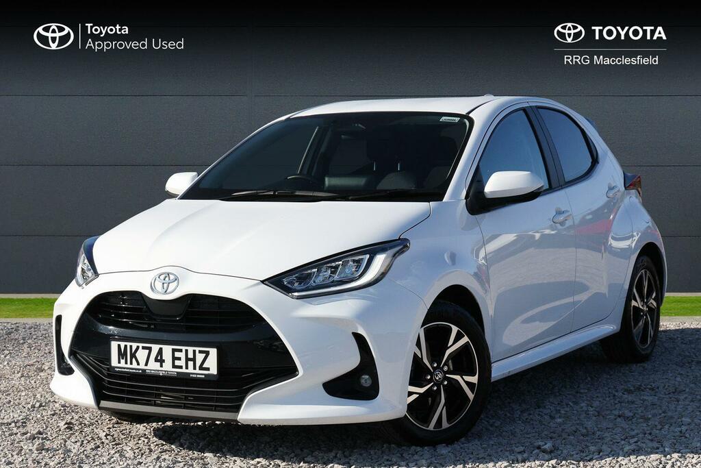 Toyota Yaris 1.5 Vvt-h Design E-cvt Euro 6 Ss MK74EHZ White #3