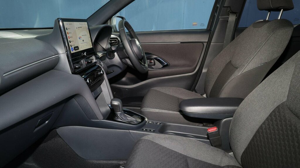 Toyota Yaris Cross 1.5 Vvt-h Design E-cvt Euro 6 Ss YK75XNP Grey #5