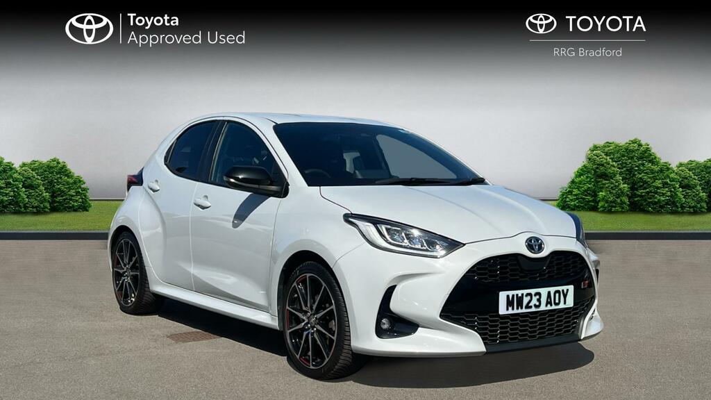 Toyota Yaris 1.5 Vvt-h Gr Sport E-cvt Euro 6 Ss Grey