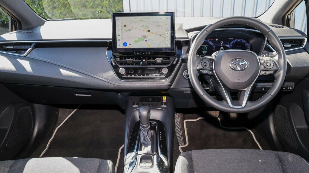 Toyota Corolla 1.8 Vvt-h Icon Touring Sports Cvt Euro 6 Ss YP25BTV Black #6