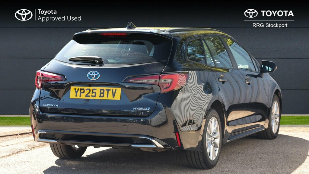 Toyota Corolla 1.8 Vvt-h Icon Touring Sports Cvt Euro 6 Ss YP25BTV Black #2
