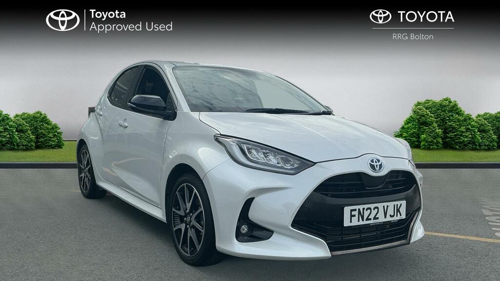 Toyota Yaris 1.5 Vvt-h Dynamic E-cvt Euro 6 Ss FN22VJK White