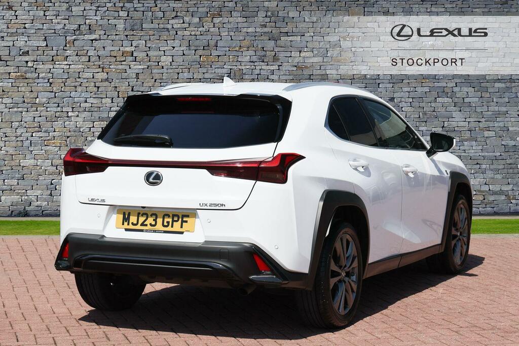 Lexus UX 2.0 250H F Sport Design Suv Hybrid E-cv White #3