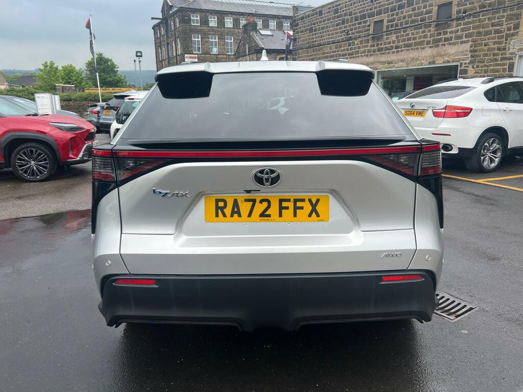 Toyota bZ4X 71.4Kwh Premiere Edition Awd 7Kw Obc RA72FFX Silver #6