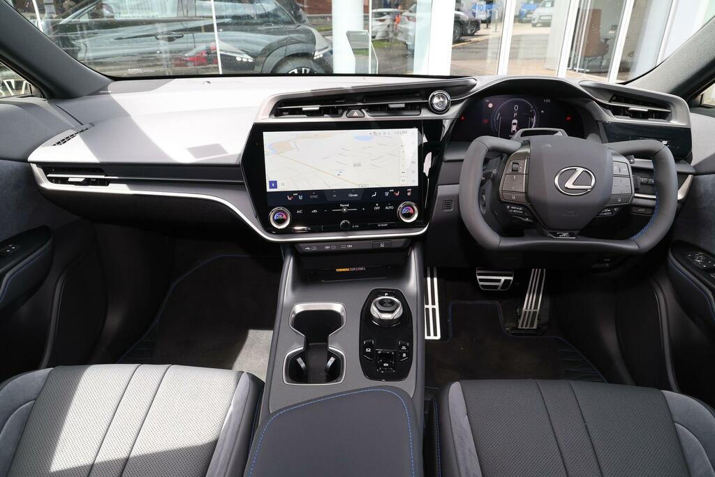 Lexus RZ 550E 77Kwh F Sport Suv Direct4 MK26HYO #6