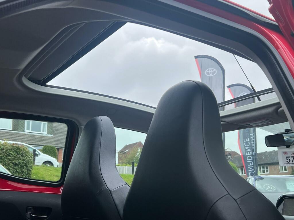 Toyota Aygo 1.0 Vvt-i X-pression X-wave X-shift Euro 5 Eur Red #5