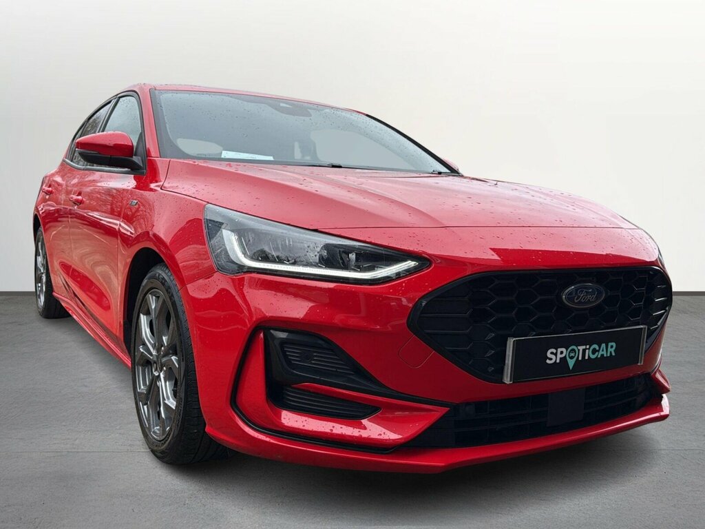 Ford Focus 1.0T Ecoboost St-line Hatchback Red