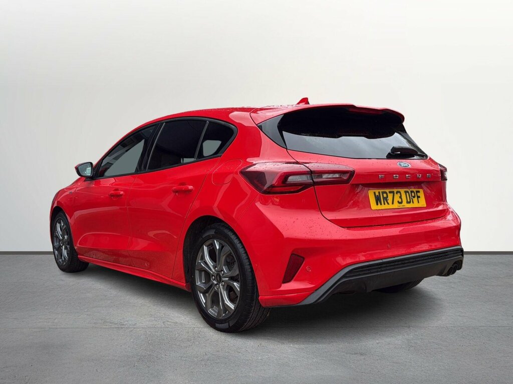 Ford Focus 1.0T Ecoboost St-line Hatchback WR73DPF Red #3