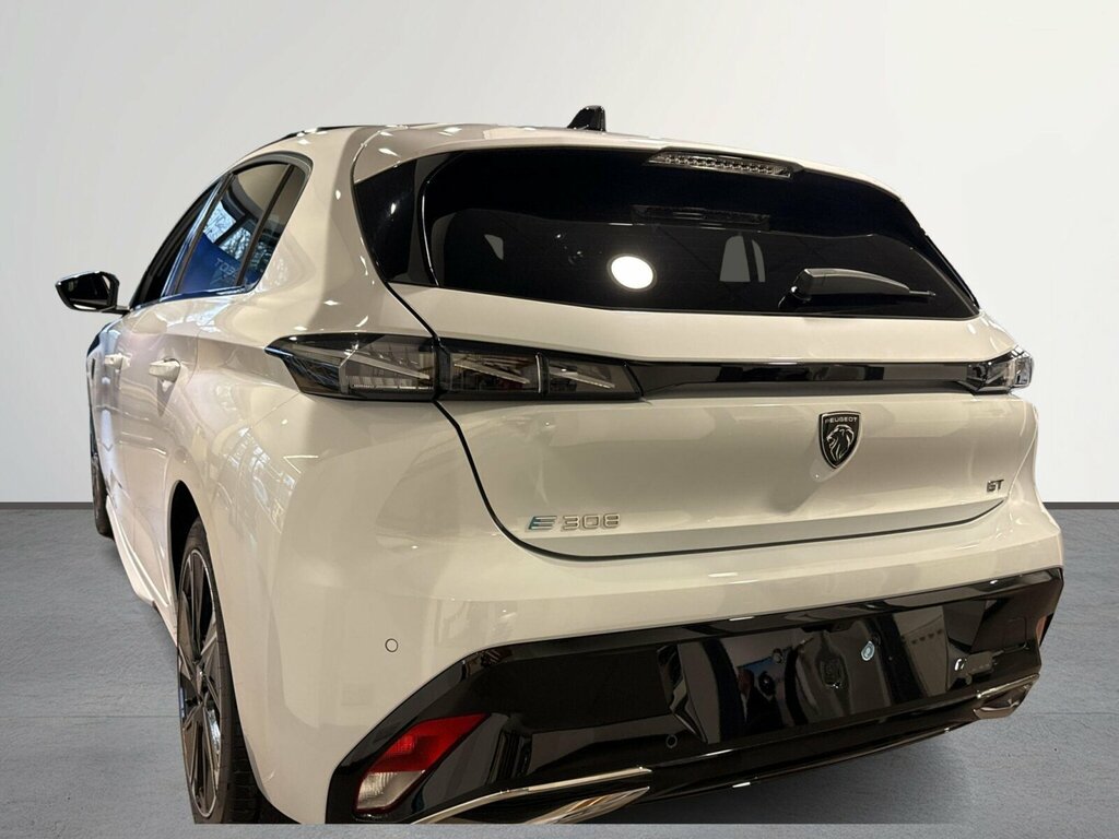 Peugeot 308 54Kwh Gt Hatchback 156 Ps ME75NBF White #3