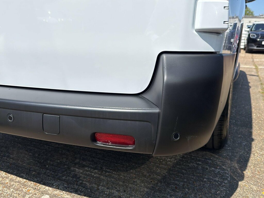 Peugeot E-Expert 75Kwh Professional XL 6Dr 11Kw Charger  #6