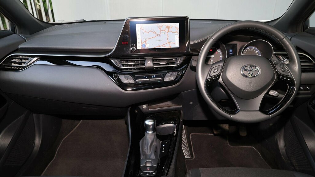 Toyota C-Hr 1.8 Vvt-h Design Cvt Euro 6 Ss YF72FBZ White #6