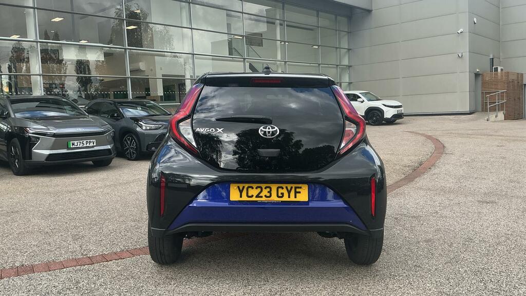 Toyota Aygo X 1.0 Vvt-i Edge Euro 6 Ss YC23GYF Blue #6