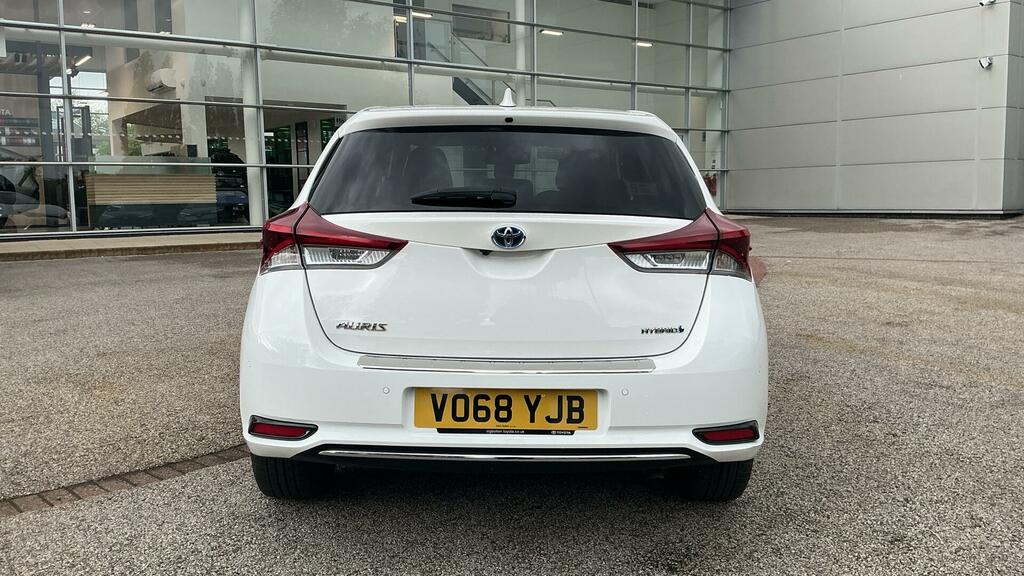 Toyota Auris 1.8 Vvt-h Excel Cvt Euro 6 Ss White #6