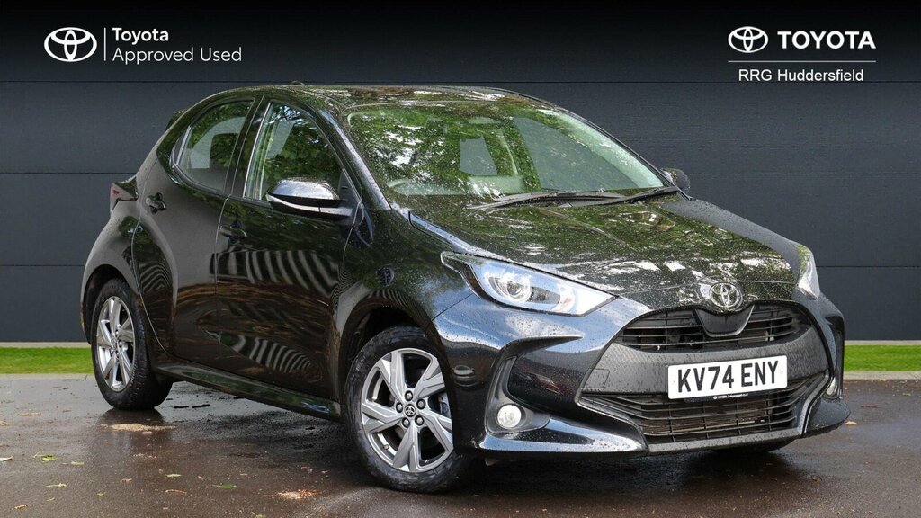 Toyota Yaris 1.5 Vvt-h Icon E-cvt Euro 6 Ss Black