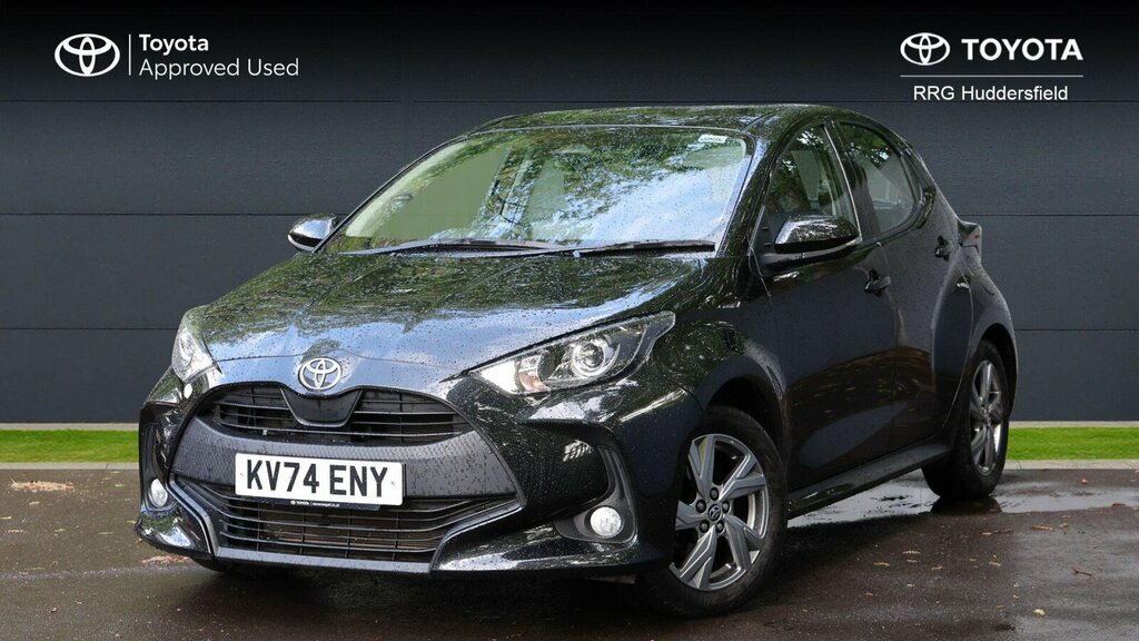Toyota Yaris 1.5 Vvt-h Icon E-cvt Euro 6 Ss KV74ENY Black #3