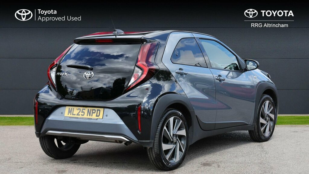 Toyota Aygo X 1.0 Vvt-i Exclusive X-shift Euro 6 Ss ML25NPD Grey #2