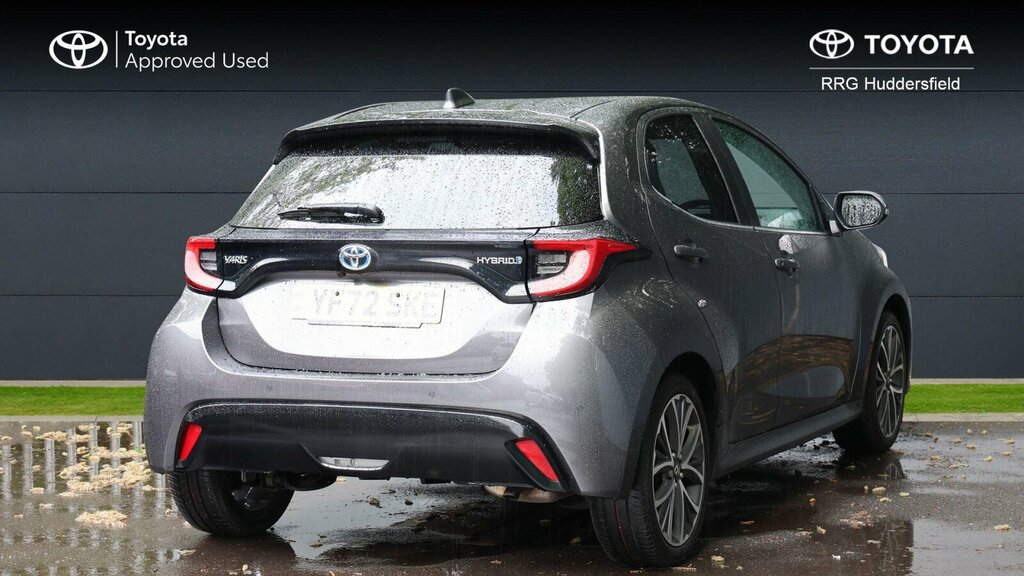 Toyota Yaris 1.5 Vvt-h Excel E-cvt Euro 6 Ss YF72SKE Grey #2