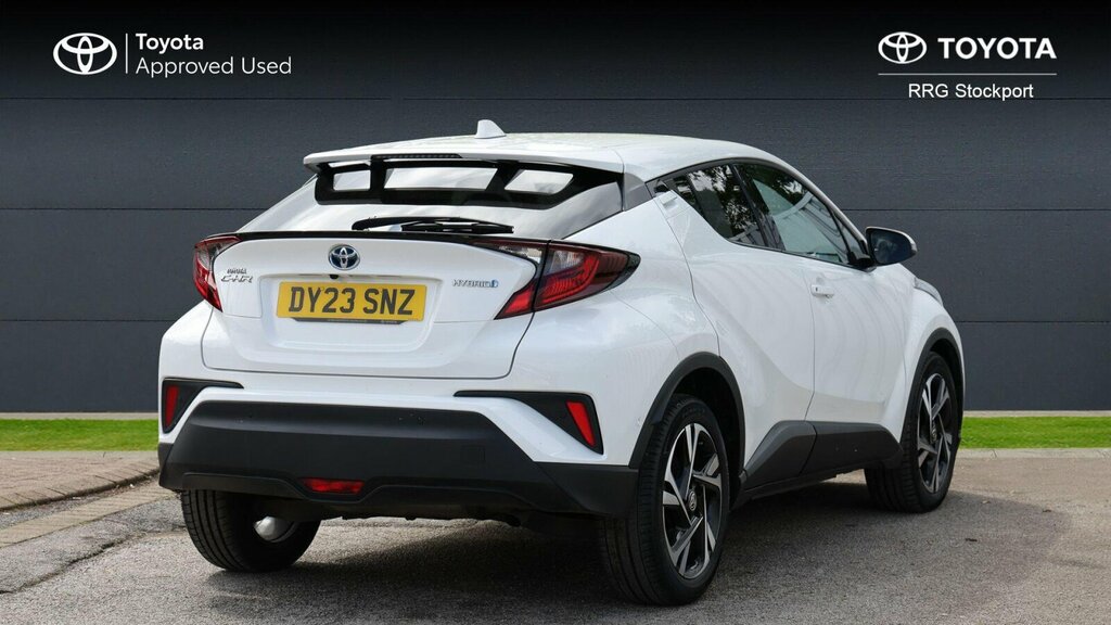 Toyota C-Hr 1.8 Vvt-h Design Cvt Euro 6 Ss DY23SNZ White #2