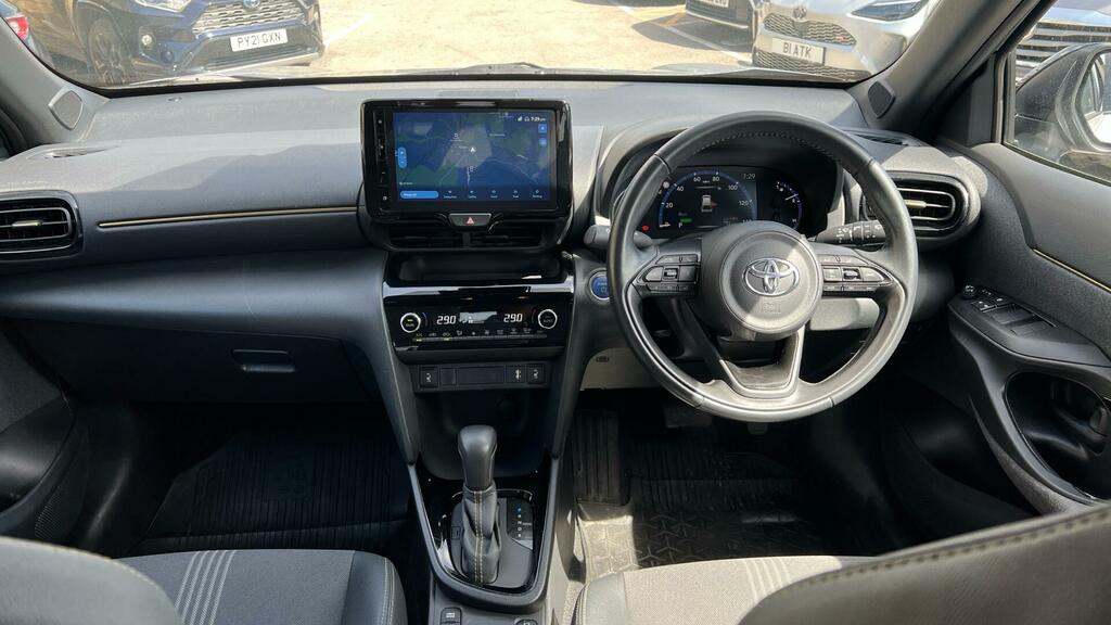 Toyota Yaris Cross 1.5 Vvt-h Dynamic E-cvt Euro 6 Ss YA71BXD Silver #6