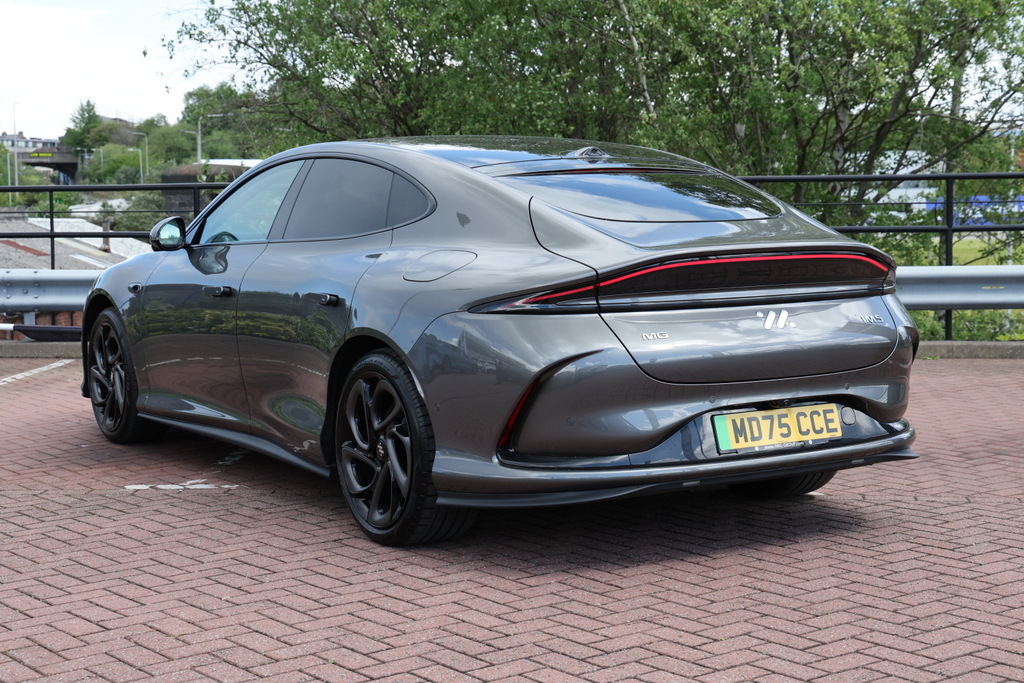 MG IM5 553Kw Performance 100Kwh Grey #3