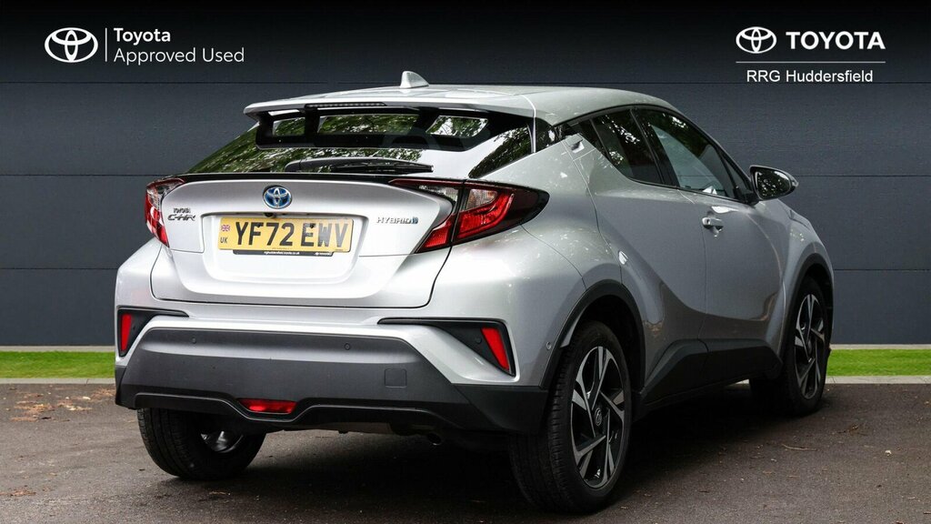 Toyota C-Hr 1.8 Vvt-h Design Cvt Euro 6 Ss YF72EWV Silver #2