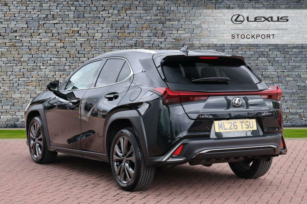 Lexus UX 2.0 300H F Sport Design Tech Suv Hybrid Black #4