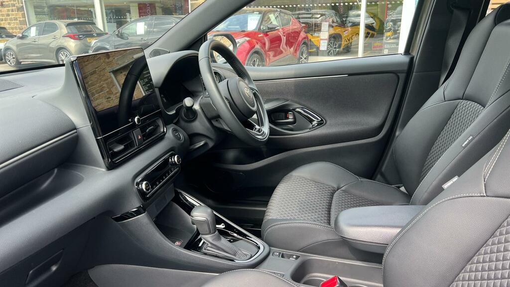 Toyota Yaris 1.5 Vvt-h Excel E-cvt Euro 6 Ss YC24VFB Brown #5