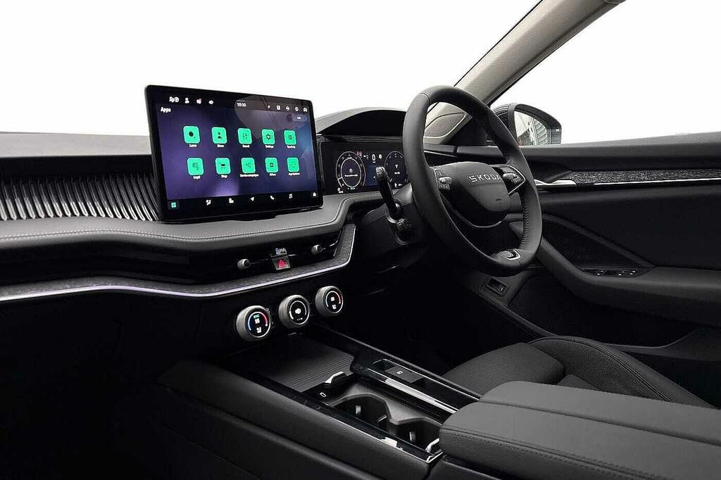 Skoda Superb 1.5 Tsi E-tec Se L Dsg Black #2