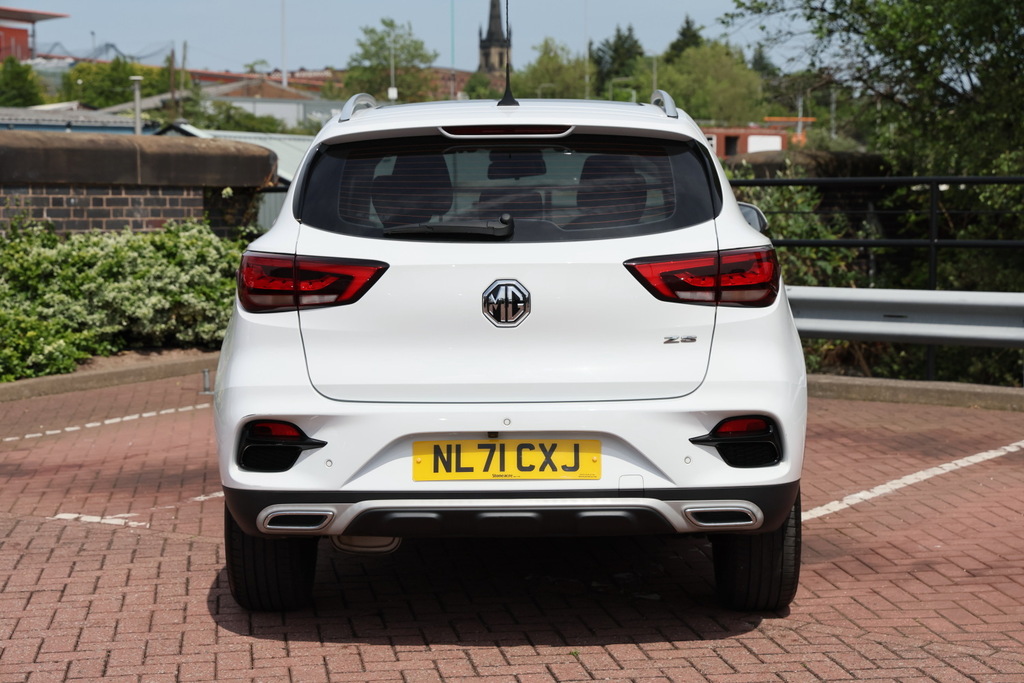 MG ZS 1.0T Gdi Exclusive White #5