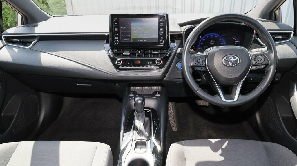 Toyota Corolla 2.0 Vvt-h Design Cvt Euro 6 Ss SL70FEF Silver #6