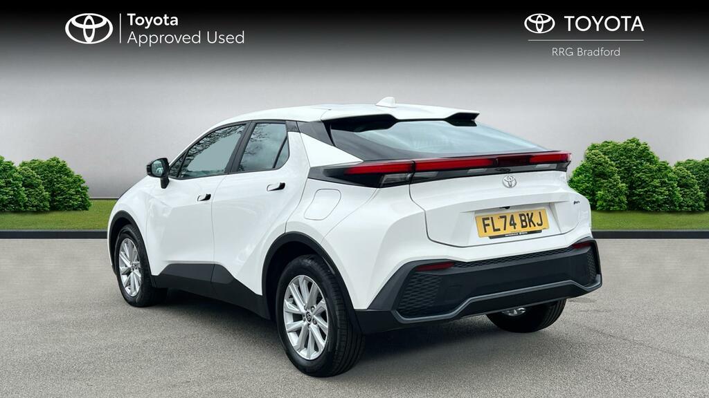 Toyota C-Hr 1.8 Vvt-h Icon Cvt Euro 6 Ss White #4