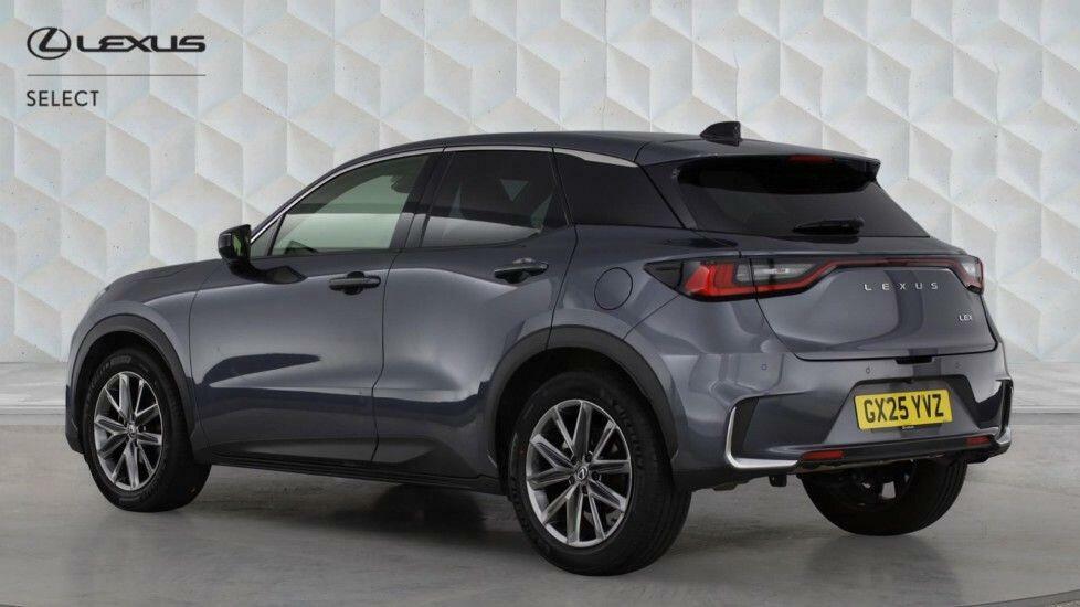 Lexus LBX 1.5 Vvt-ie Premium Plus Suv Hybrid E-cv GX25YVZ Grey #4