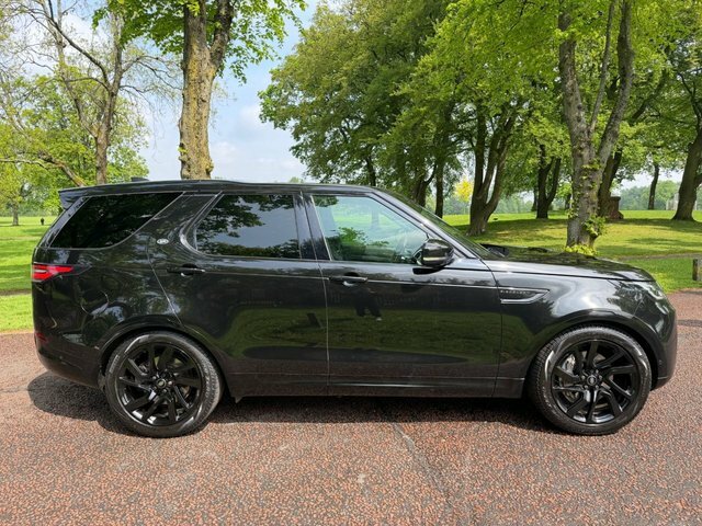 Land Rover Discovery 2019 3.0 Sd V6 Hse Suv 4Wd Euro 6 PF19OZN Black #2