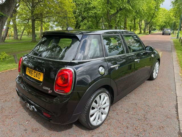 Mini Hatch 2016 2.0 Cooper Sd Hatchback Eur FM16GAO Black #3