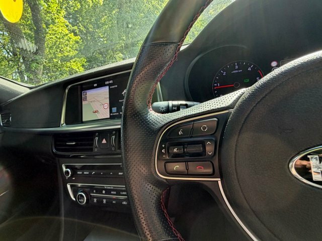 Kia Optima 1.7 Crdi Isg 3 White #29
