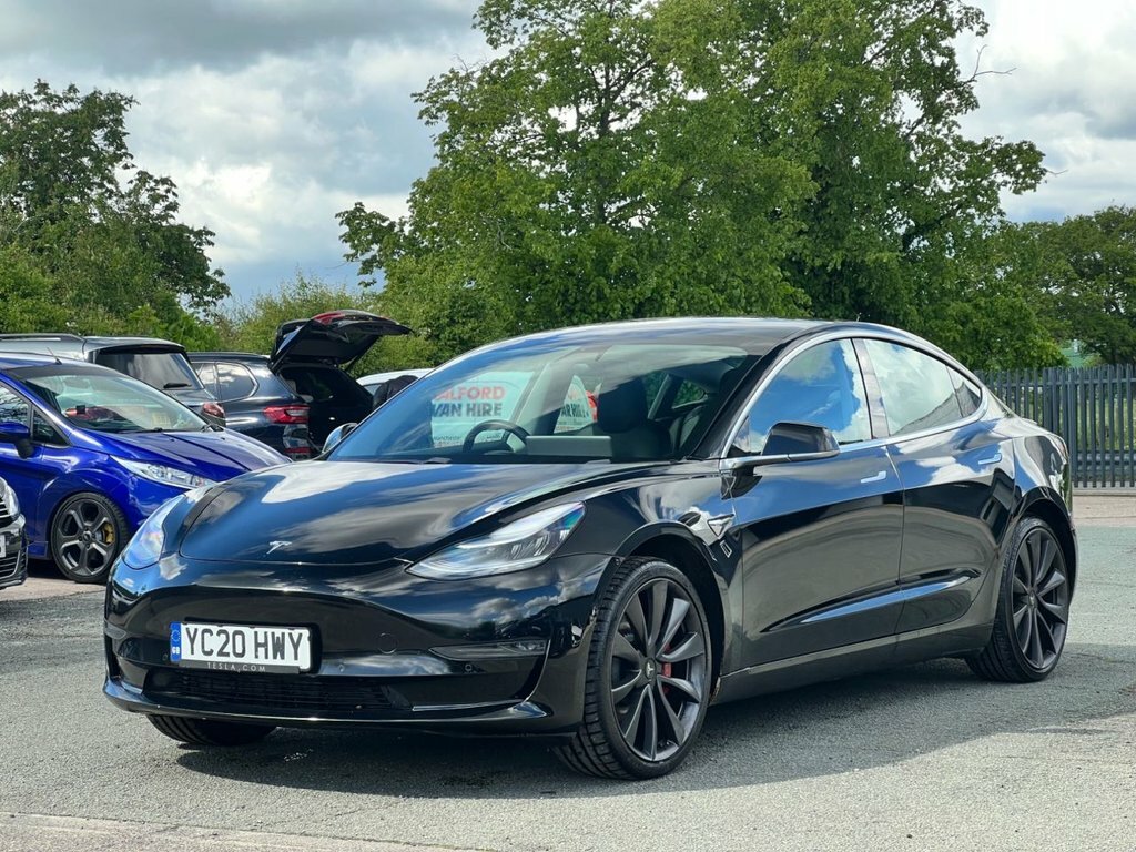 Tesla Model 3 Saloon Black
