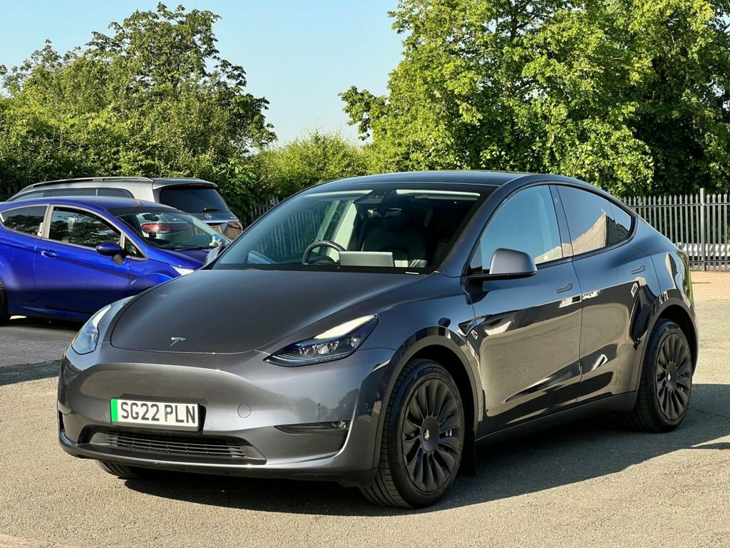 Tesla Model Y Suv SG22PLN Grey #2