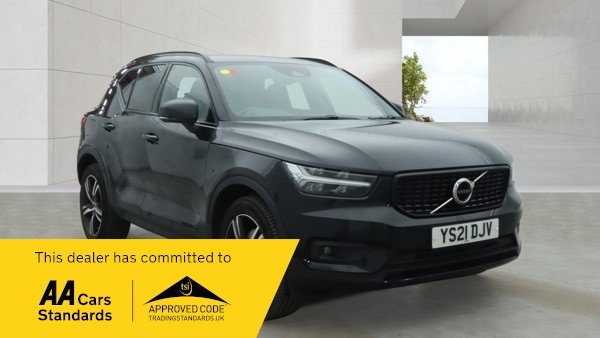 Volvo XC40 Recharge T4 R-design Black