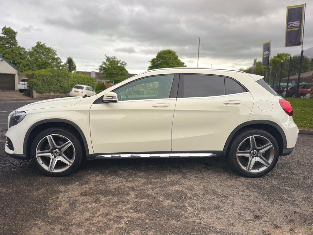 Mercedes-Benz GLA Class 2.1 Gla200d Amg Line Euro 6 Ss KS67NCF White #4