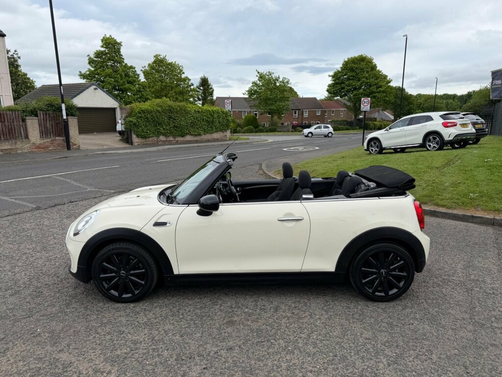 Mini Convertible 1.5 Cooper Euro 6 Ss YA17HRE White #3