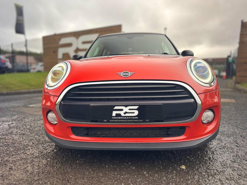 Mini Hatch 1.5 Cooper Euro 6 Ss Orange