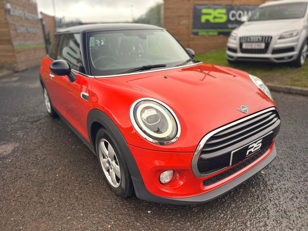 Mini Hatch 1.5 Cooper Euro 6 Ss NV18JVE Orange #3